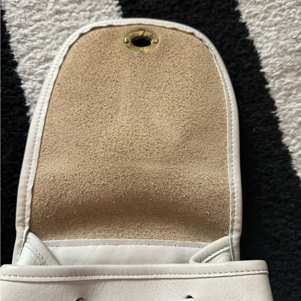 Coach Cream Leather Backpack - Picture 4 of 10